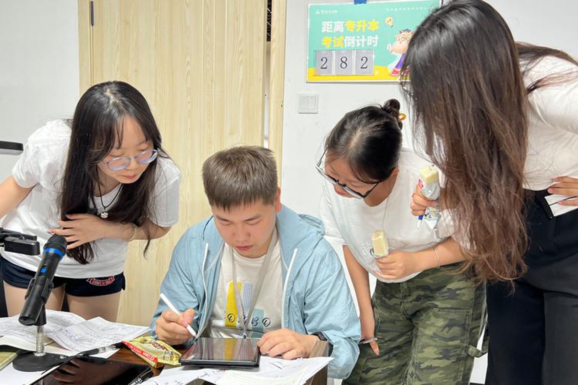 霆翔圣科技
